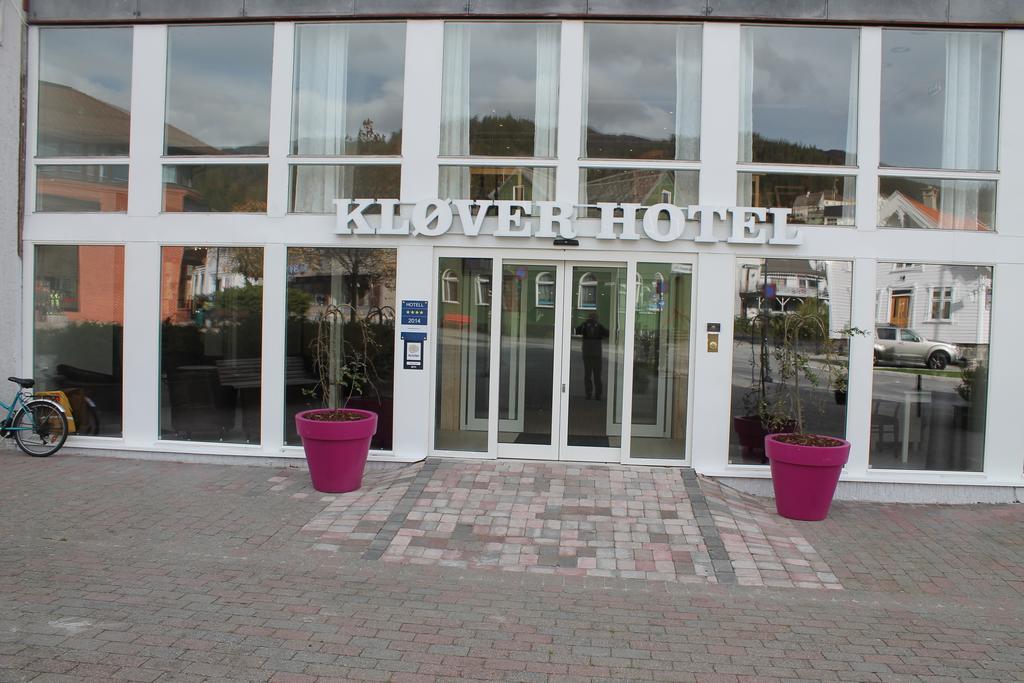 Klover Hotel Sauda Екстер'єр фото
